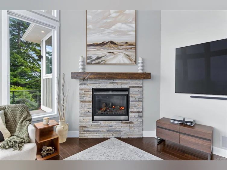 5676 Muggies Way, Nanaimo, BC, V9V 1W2 - 6