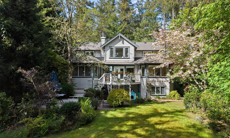 627 Downey Road