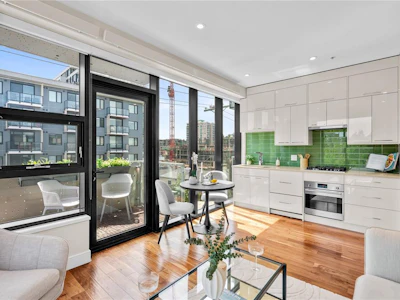 S310-1411 Cook Street - 5