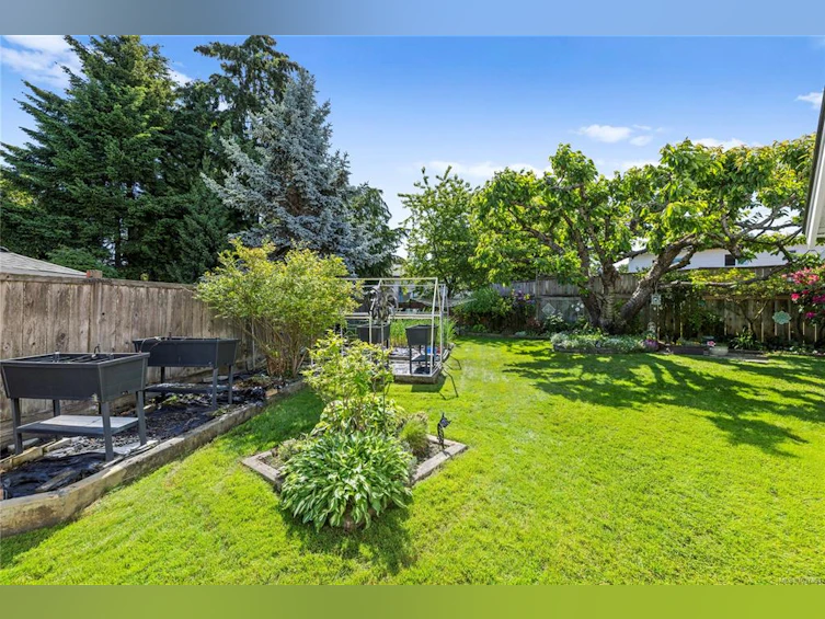 2142 Aaron Way, Nanaimo, BC, V9S 5R4 - 42