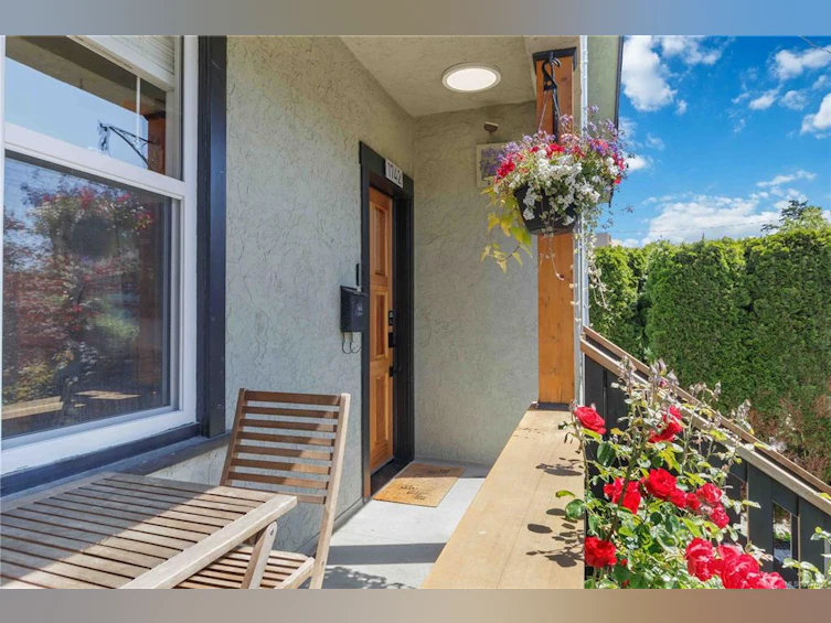 1742 Albert Avenue, Victoria, BC, V8R 1Z1 - 45