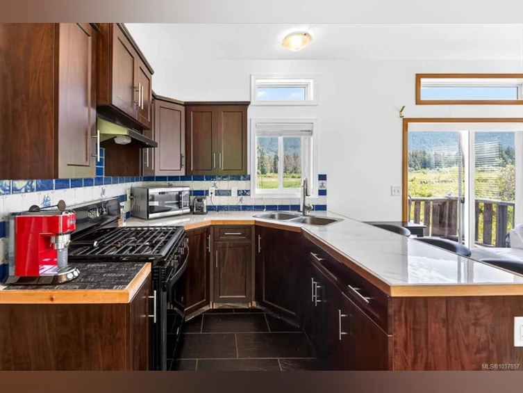 9589 Comox Trail, Port Alberni, BC, V9Y 8N8 - 4