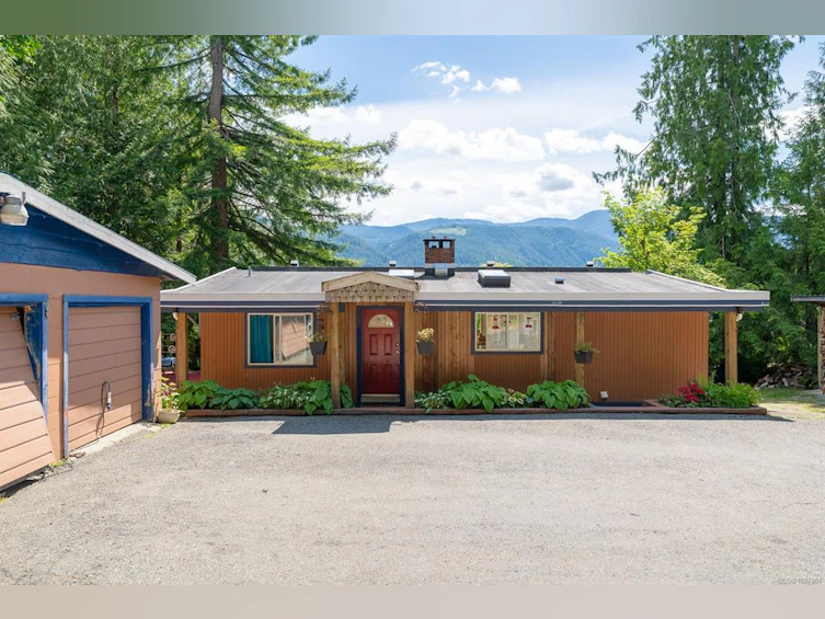 9242 Stirling Arm Drive, Port Alberni, BC, V9Y 9C9 - 6
