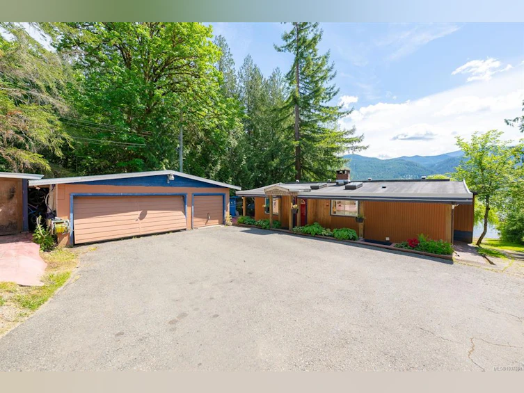 9242 Stirling Arm Drive, Port Alberni, BC, V9Y 9C9 - 43