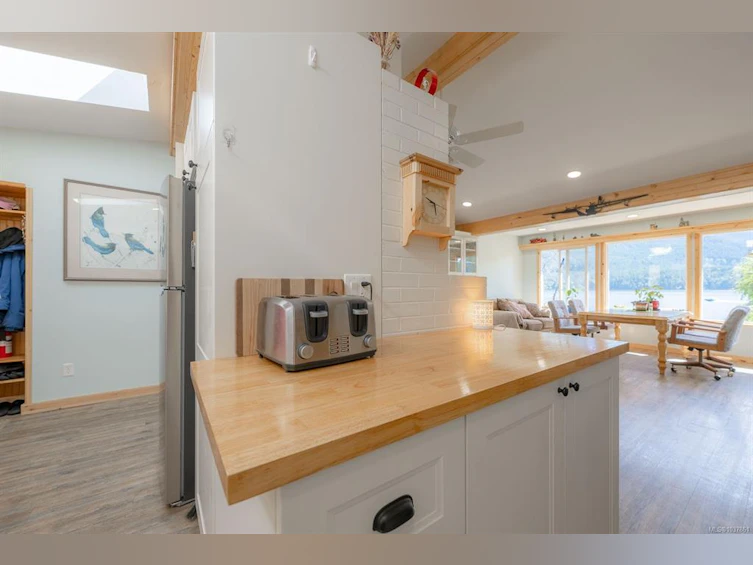 9242 Stirling Arm Drive, Port Alberni, BC, V9Y 9C9 - 11