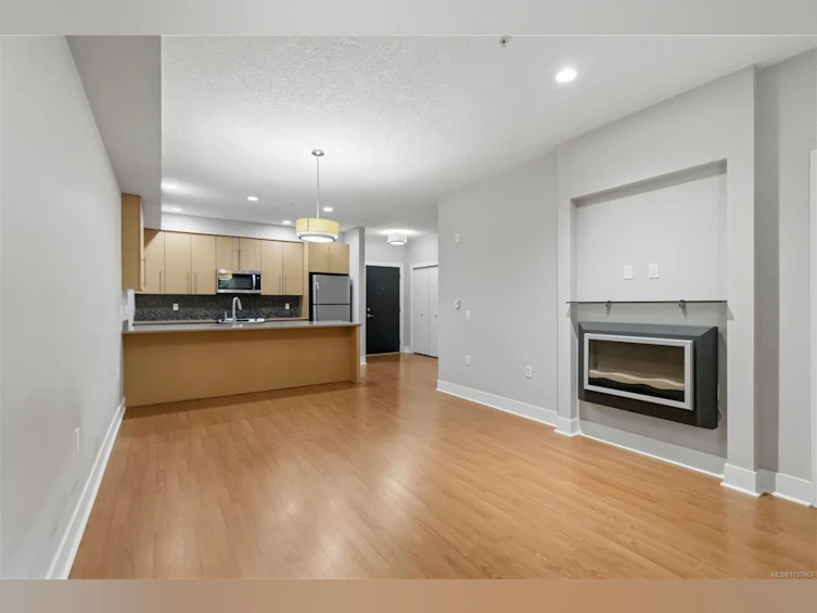 104-4529 West Saanich Road, Saanich, BC, V8Z 3G3 - 12