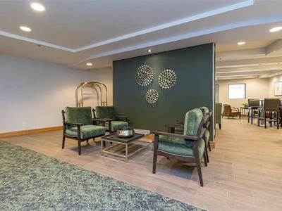 113/115 D-1376 Lynburne Place - 3