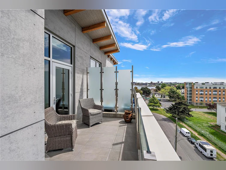 603-916 Lyall Street, Esquimalt, BC, V9A 5E6 - 30