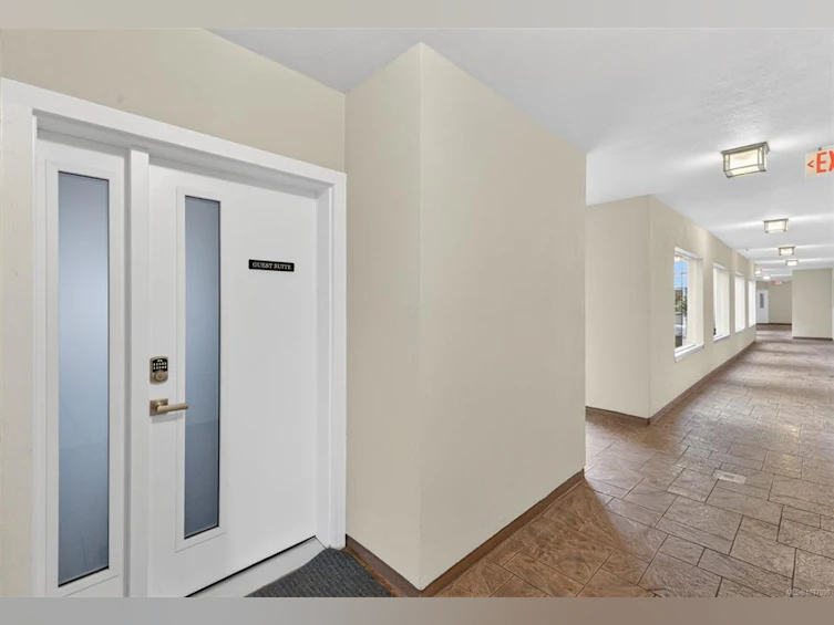 618-50 Songhees Road, Victoria, BC, V9A 7J4 - 30