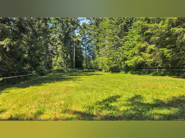 1925 Shasta Road, Nanaimo, BC, V9X 1N7 - 40