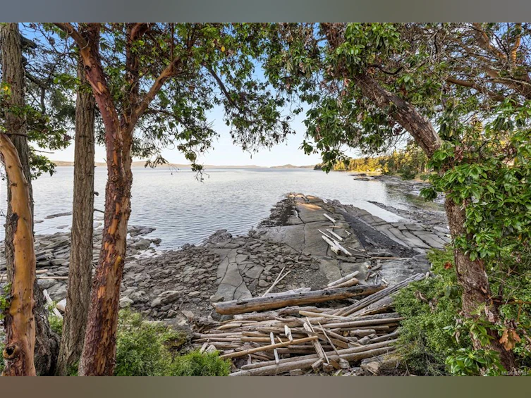 2858 Twin Oaks Drive, Nanaimo, BC, V9G 1C7 - 17
