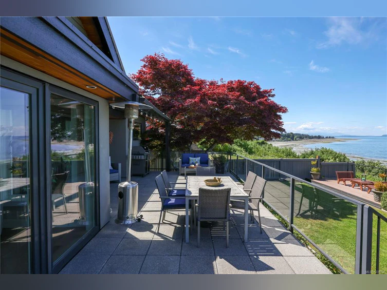 311 Poplar Avenue, Qualicum Beach, BC, V9K 1J7 - 46