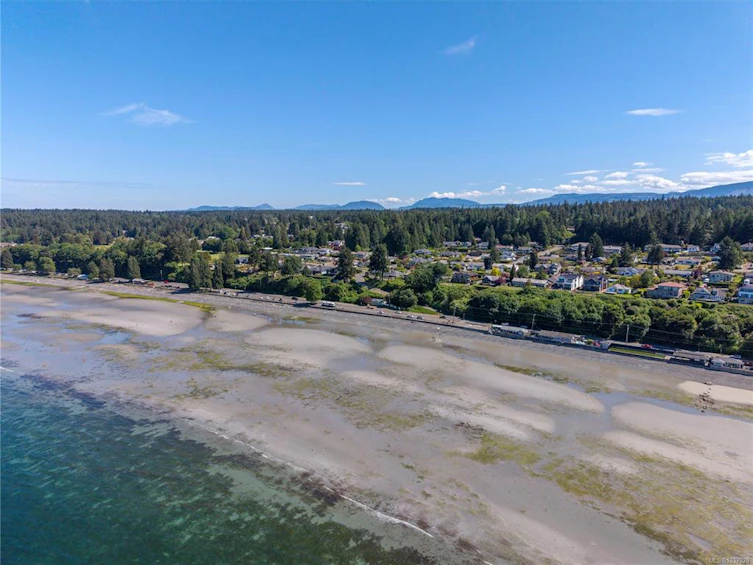 311 Poplar Avenue, Qualicum Beach, BC, V9K 1J7 - 55