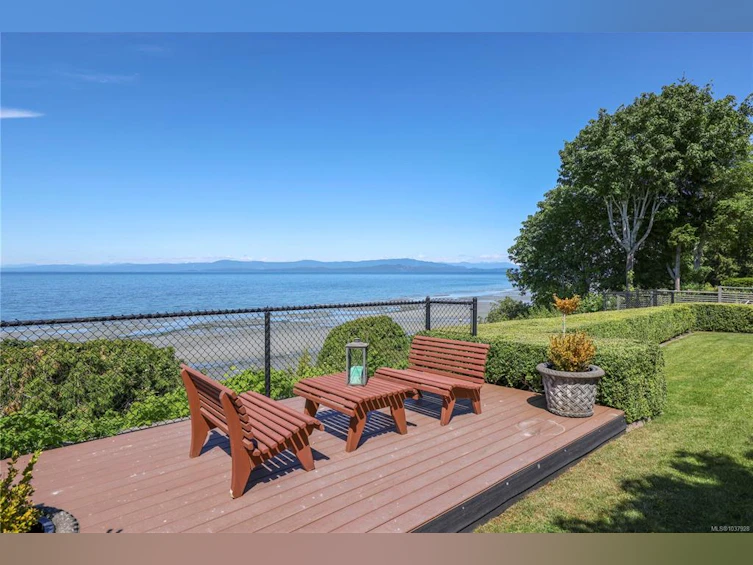 311 Poplar Avenue, Qualicum Beach, BC, V9K 1J7 - 52