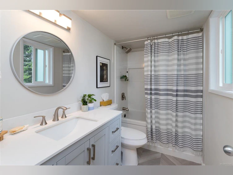2520 Staats Place, Mill Bay, BC, V8H 1B1 - 19