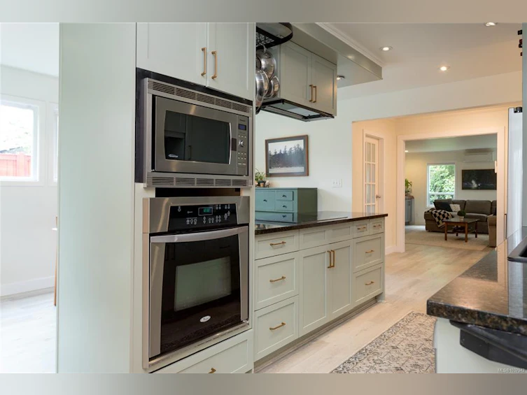 2520 Staats Place, Mill Bay, BC, V8H 1B1 - 17