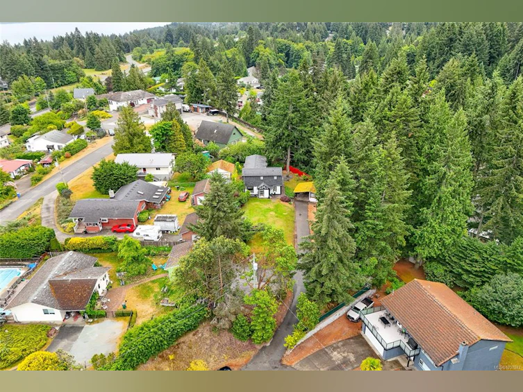 2520 Staats Place, Mill Bay, BC, V8H 1B1 - 54