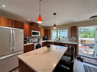 503 Maquinna Crescent - 2