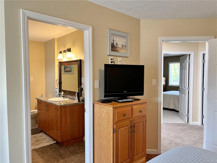 503 Maquinna Crescent, Gold River, BC, V0P 1G0 - 16