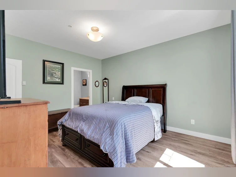 6026 Leah Lane, Nanaimo, BC, V9V 1W7 - 11