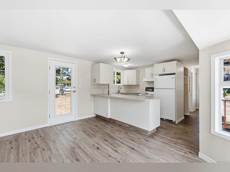32-150 N Corfield Street, Parksville, BC, V9P 1N9 - 9