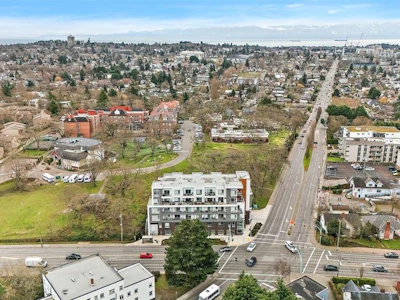 306-1301 Hillside Avenue - 5