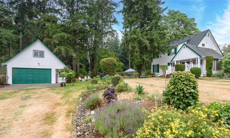 2245 Schulz Road