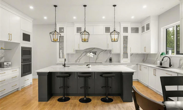 120 Driftwood Terrace