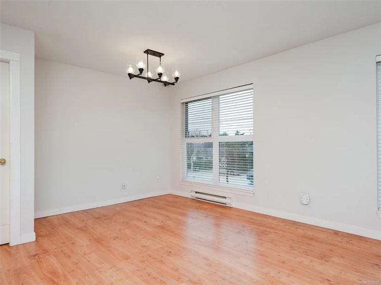 302-1201 Hillside Avenue, Victoria, BC, V8T 2B1 - 9