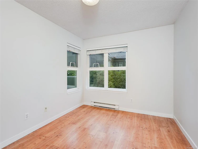 302-1201 Hillside Avenue, Victoria, BC, V8T 2B1 - 21