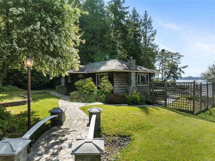 101 Church Bay Road, Saturna Island, BC, V0N 2Y0 - 32