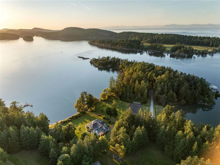 101 Church Bay Road, Saturna Island, BC, V0N 2Y0 - 53