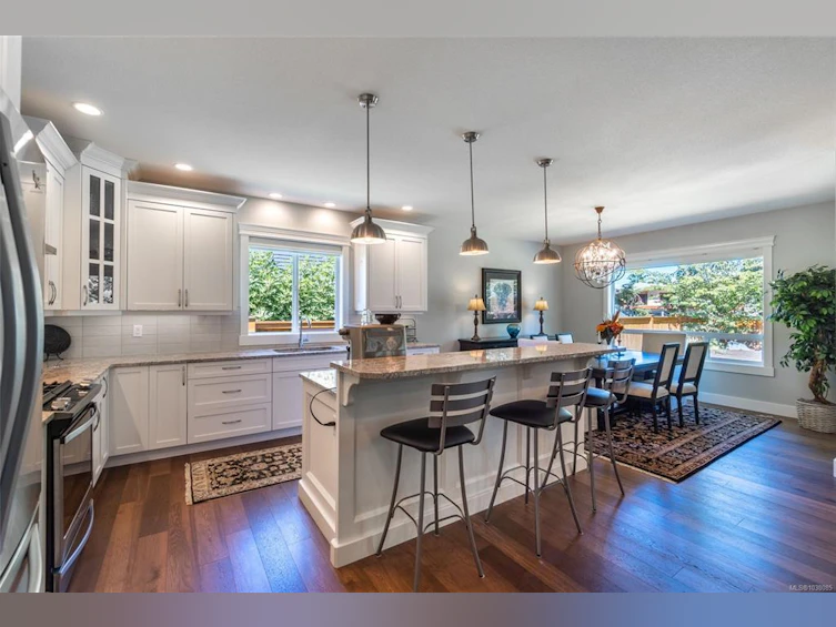 3329 Dolphin Drive, Fairwinds, BC, V9P 9H7 - 4