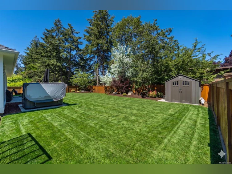 3329 Dolphin Drive, Fairwinds, BC, V9P 9H7 - 31