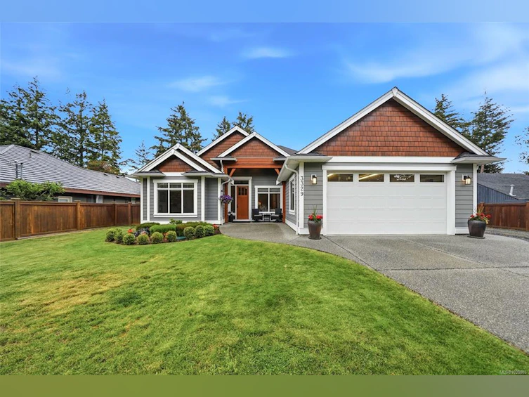 3329 Dolphin Drive, Fairwinds, BC, V9P 9H7