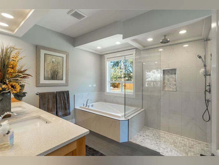 3329 Dolphin Drive, Fairwinds, BC, V9P 9H7 - 21