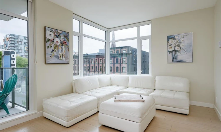 405-728 Yates Street