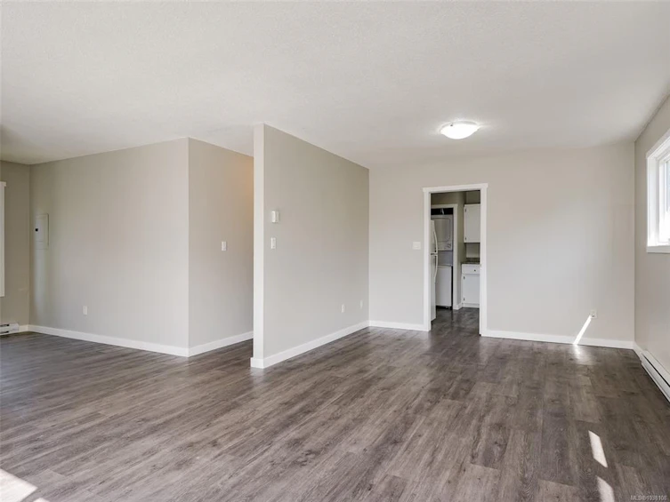 1040 Chesterfield Road, Saanich, BC, V8Z 2T8 - 8