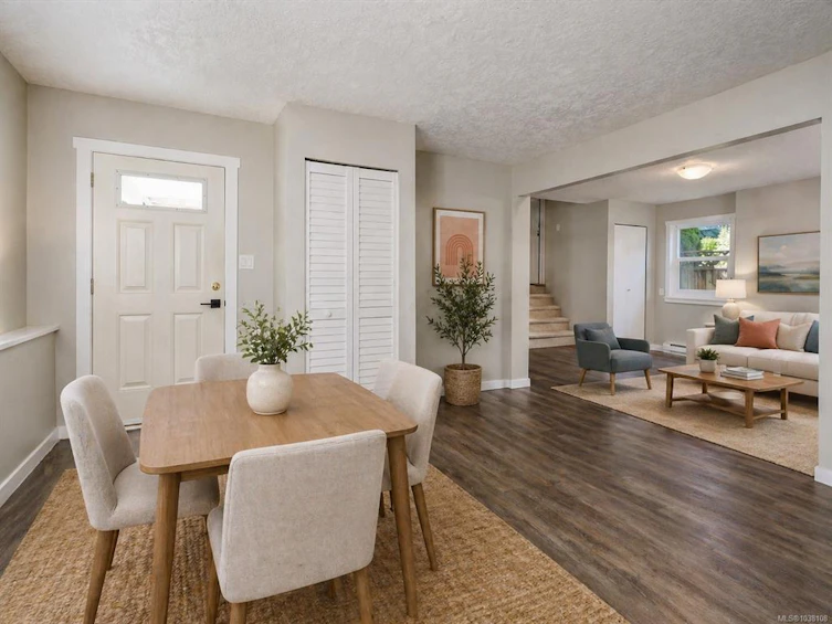 1040 Chesterfield Road, Saanich, BC, V8Z 2T8 - 20