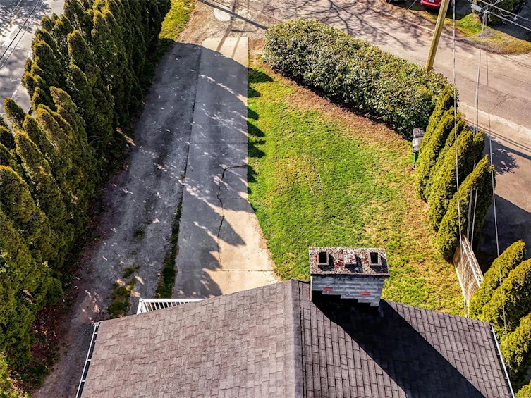 1040 Chesterfield Road, Saanich, BC, V8Z 2T8 - 40