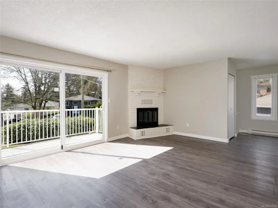 1040 Chesterfield Road - 5