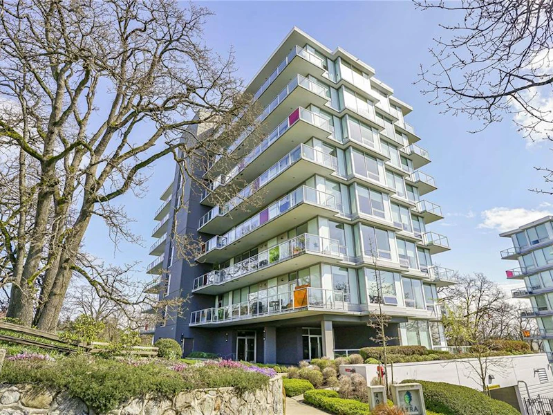 402 - 4011 Se Rainbow Hill Lane, Saanich BC