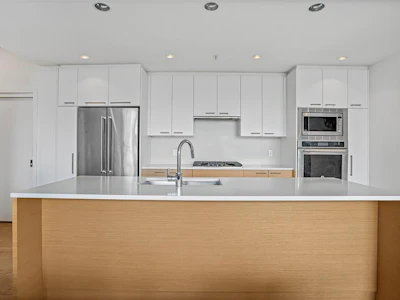 402-4011 Rainbow Hill Lane - 4