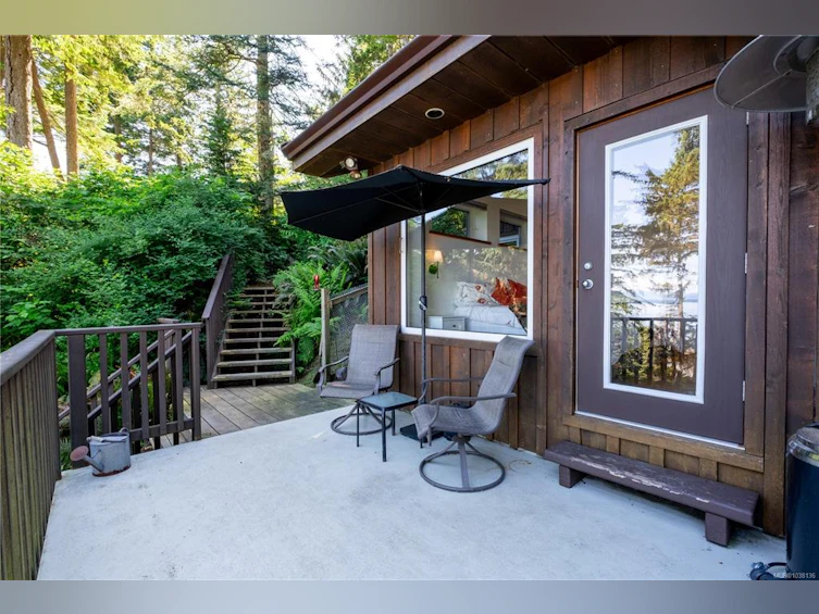 145 Petroglyph Way, Quadra Island, BC, V0P 1N0 - 36