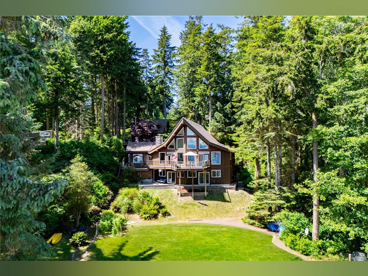 145 Petroglyph Way, Quadra Island, BC, V0P 1N0 - 2