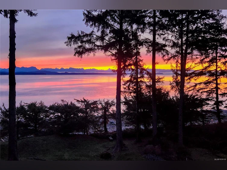 145 Petroglyph Way, Quadra Island, BC, V0P 1N0