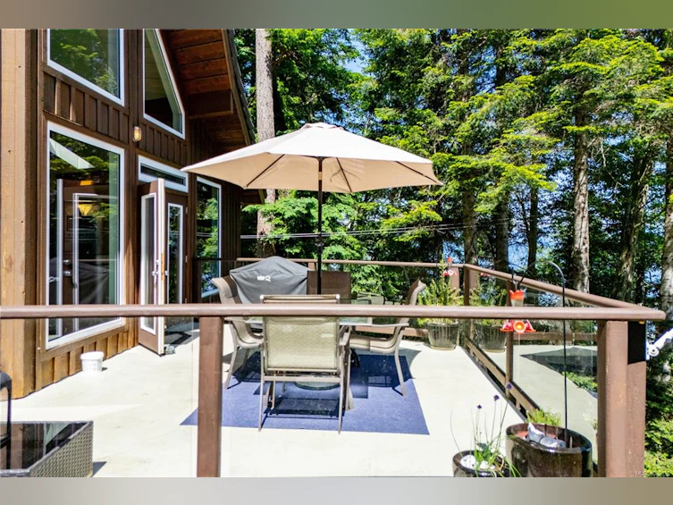 145 Petroglyph Way, Quadra Island, BC, V0P 1N0 - 25