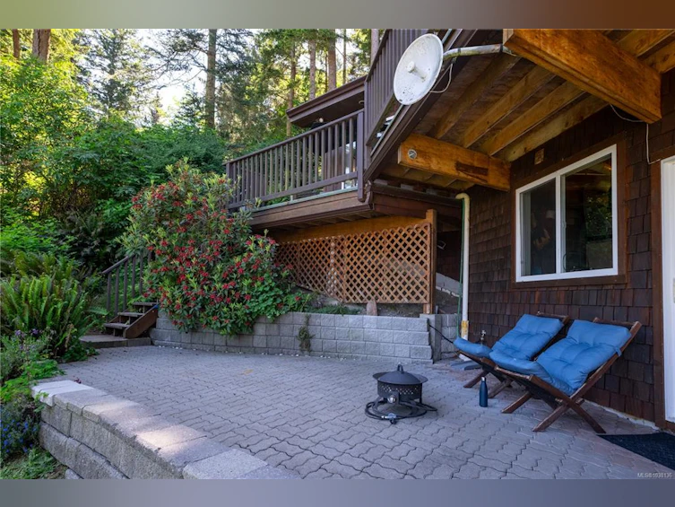 145 Petroglyph Way, Quadra Island, BC, V0P 1N0 - 54