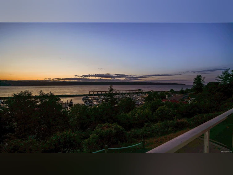 725 Thulin Street, Campbell River, BC, V9W 2L4 - 33