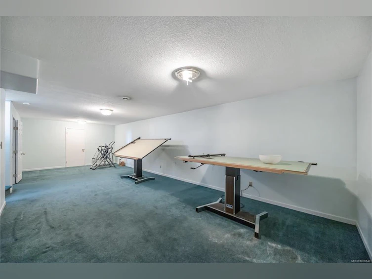725 Thulin Street, Campbell River, BC, V9W 2L4 - 48